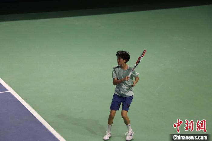 2022中学生网球赛江西九江开幕 首次举办百支队伍