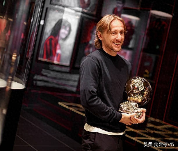 AC米兰高层锁定莫德里奇续约，40岁传奇成争冠关