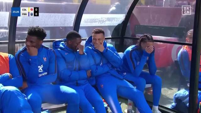 拜仁慕尼黑于帕梅卡诺续约谈判尘埃落定 铁卫年