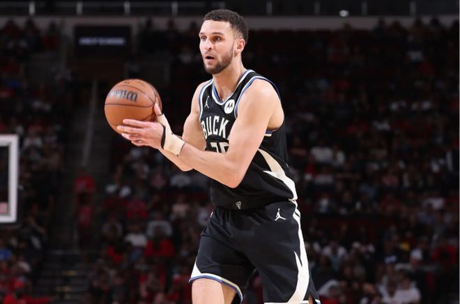 火箭险胜雄鹿南斯砍23分创个人新高