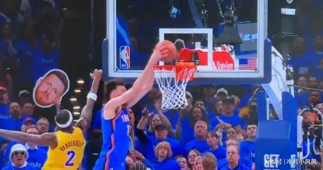 NBA三消息：布朗被罚、哈登失误破纪录、范德比